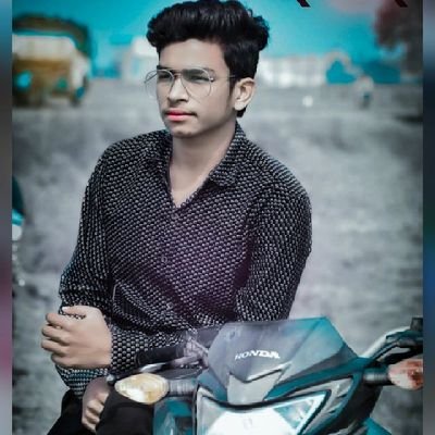 Khwahish01's profile picture. Being....cool...