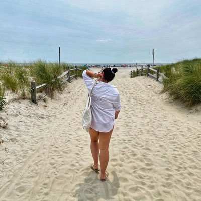 l_romoff's profile picture. mi gusta me reggae mi gusta punk rock