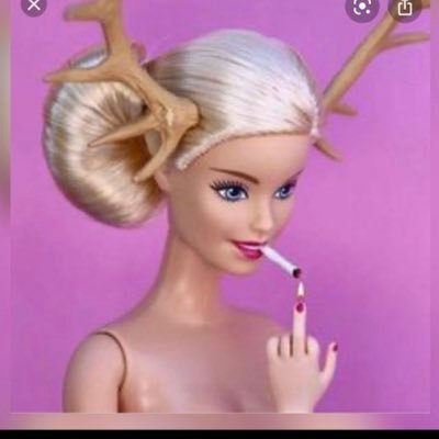 PsyopBarbie's profile picture. 