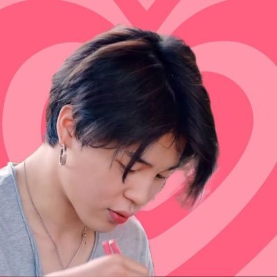 chimmysbabe_'s profile picture. ◌⑅●♡⋆♡s e r e n d i p i t y♡⋆♡●⑅◌
박지민 ♡