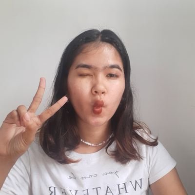 sayessyei's profile picture. Hellö