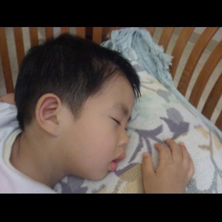 e571110's profile picture. 