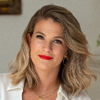 Journo, editor, speaker, podcast lady. Formerly: @ABCNews (Lifestyle), @FinancialTimes group NYC, @360info_global, @mamamiaaus. Author, The Yes Woman (Affirm)