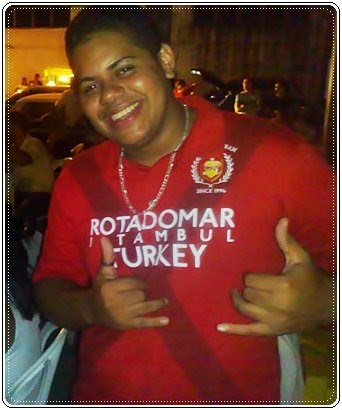 De Rio Largo-AL //
Que o amor viva em seu coração, a compaixão guie seus atos, a fé inspire sua alma. ! //