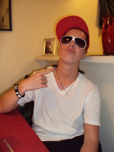 dirtyD_22's profile picture. ..Pretty $tud $wag.. Happily married to _XOXO_LOVE22!!! Doin big thangs and aint shit stoppin me...