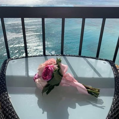 rocomocorococo's profile picture. 匿名ツィート/フリーター/ダイエット中/趣味はアート/中年女子/くだらない事をツイートしています