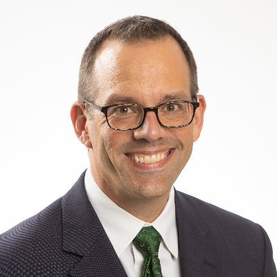 BrianPracht's profile picture. Associate Athletics Director @FightingIrish | Sports Marketing Professor @NDBusiness