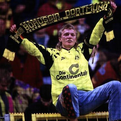 Fotos und Videos aus der glorreichen Geschichte von Borussia Dortmund. 🇩🇪 #BorussiaDortmund #BVB #Foto #Video #Archiv 📸📹