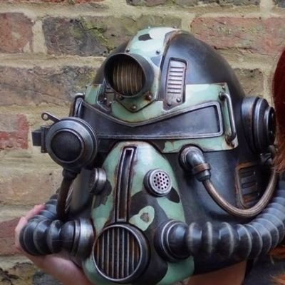 PS4, Fallout 76 Camp Builder,
Pratchett & Dresden Fan