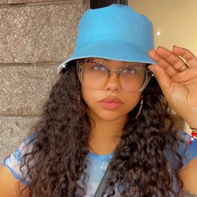 jessiCUHH_h's profile picture. concrete objects dont like me #illuminati
