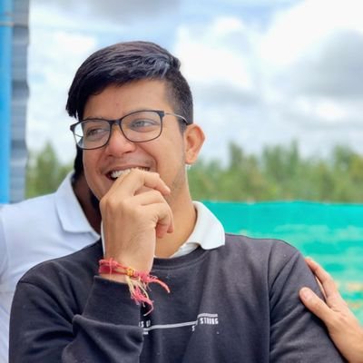 Software Engineer | cricket 🏏| Credit Card enthusiast 💳 | Man U ⚽️