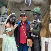 Loreniux (@claudia74837608) 's Twitter Profile
