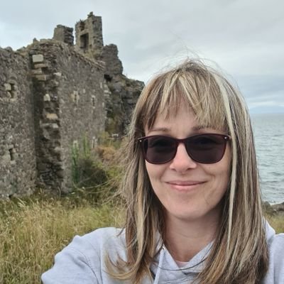 Mum, Wife, Therapist, Student. 
BSc (Hons) Integrative Healthcare.
Supporting people to feel happier & healthier
#scottish ,lover of #whisky #castles & #beaches