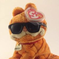 iv ☆ + !! (@aphr0ts) 's Twitter Profile