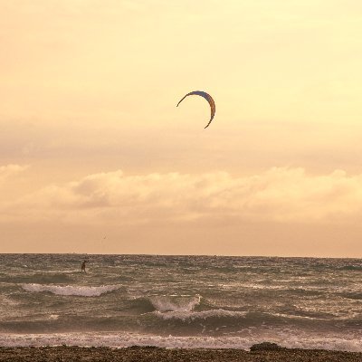 Vinimos al mundo para ser felices. Deja volar tu imaginación y decide el rumbo de tu vida. Que nada te pare!