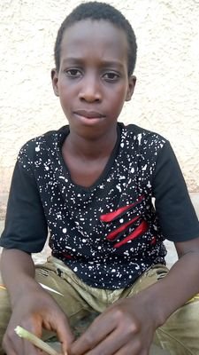 hello friends and family I'm mamadou from the Gambia I'm here to look for help from good people I Lost my mom and dad and I have know family they have only me