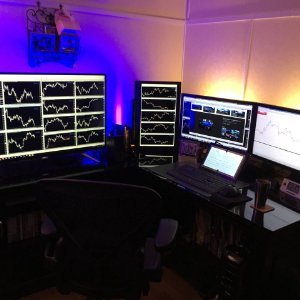 EA41469801's profile picture. 【僕は裁量が出来ませんでした】　

トレードをメインでやってます💴埼玉に住んでます！投資歴12年目

最初は10万円からスタートしました。


普段の取引結果を公開してます💰たまに相場の解説もします→https://t.co/WlaqKaP7XT