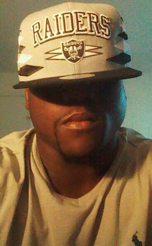 geehall_d's profile picture. I'm jus tryna stay above water. Just stay'n busy
The key to staying, on top of things
is treat everything like it's your first project