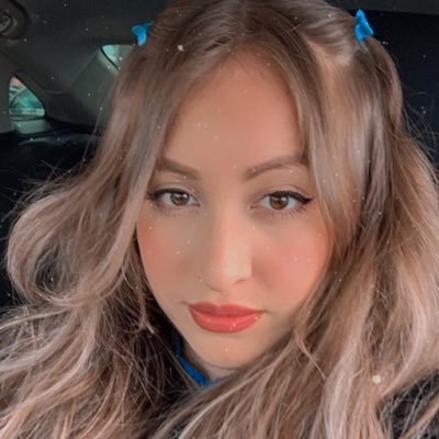Junior Full Stack Dev | HTML | CSS | JavaScript | React | Redux | Express | Node | SQL | Rest API👩🏼💻
Fitness Life 🏋🏼♀️
#WomenWhoCode