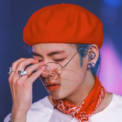 Fan Account of @bts_twt || isinya suka2 aku💜💜
PartnerBussines : @djsscookie_