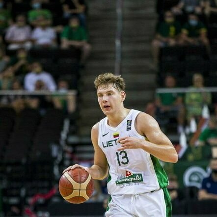 zalgiris_town's profile picture. Mokytojai daviau namų darbus😎