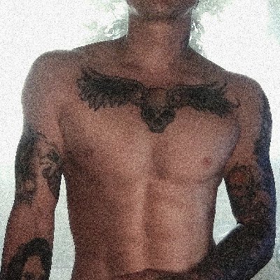 _podsnegnik_'s profile picture. Его ненавидели, презирали, смеялись в лицо. Ему завидовали, с ним сходились во мнениях, уважали, иногда восхищались.