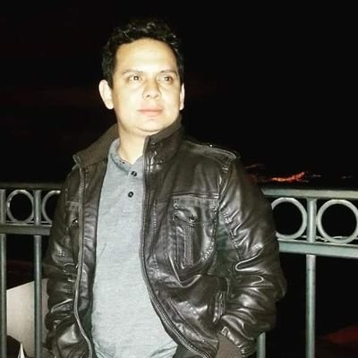 soyyoroger's profile picture. El último café a los pies de mamá, un doble de whisky para celebrar su Amor.
| Entre la Escuadra y el Compás. 🎗️