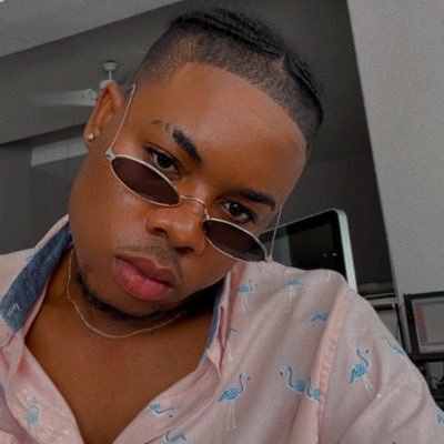 howiie_santiago's profile picture. 🙃