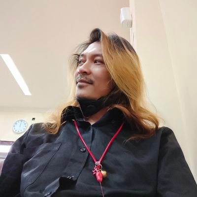 ZebuaKurniawan's profile picture. Unidentified