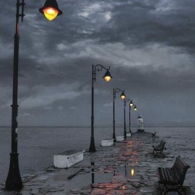 secretview13's profile picture. 