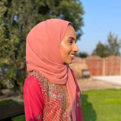aminax97's profile picture. 🌺 Hospital Pharmacist with a passion for Pharmacy and healthcare 🏥 🌺 | 🎓 @UoBPaMS 🎓 | 🌸 Part time baker, full time caffeine enthusiast 🌸💜