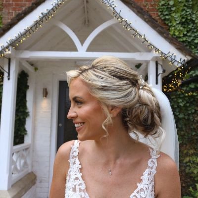 FarrAmyUK's profile picture. 