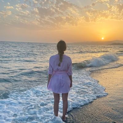 xenahpl's profile picture. 