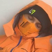 Jenni (@aliencatjones) 's Twitter Profile