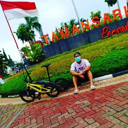 andrianqurnain's profile picture. 