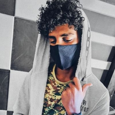 M Abdalrhman
Otaku 🇯🇵
Gamer 🎮
Guitarist 🎸
Artists 🎨
Basketball player 🏀
YOLO ✌️😁
SUST civil Eng.
