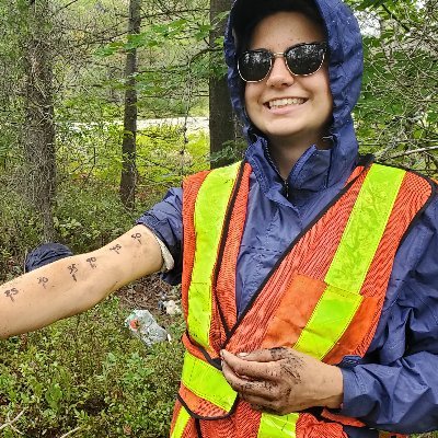 Research Lab Coordinator @Laurier Forest Ecology
🏳️‍🌈