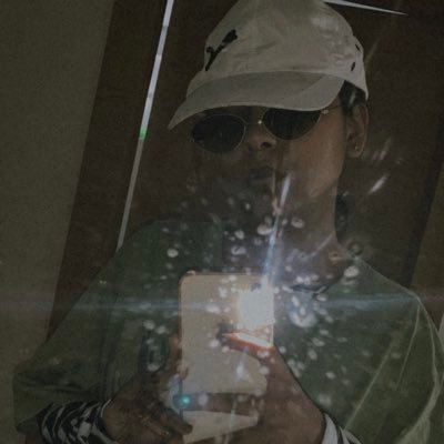 ria_baronia's profile picture. veterinarian | Food blogger| Reader|curious