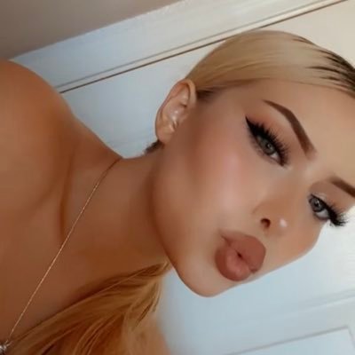 18🦋
IG- cashmoneyziaa
snap- ziaurzua.53
tiktok- cashmoneyzia