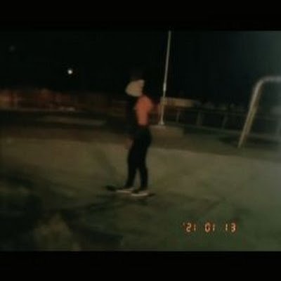 MichmeWara's profile picture. 