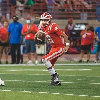 2024 QB • Mater Dei • GPA 4.14 • 6’2” 205lbs • Business Inquiries Contact || info@elijahbrown29.com