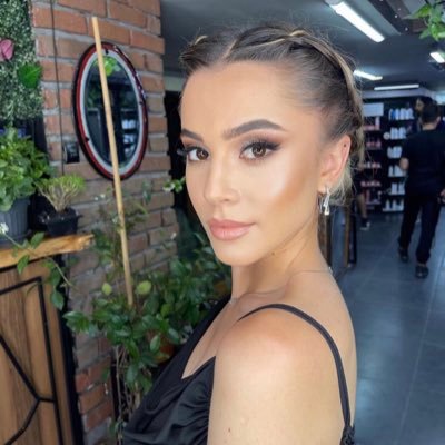 bursinSemra's profile picture. 