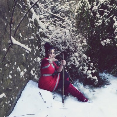 Arise_Goddesses's profile picture. You can’t control the past or future. So live in the present 💝