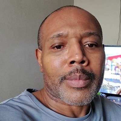 lover of sports and politics,Heat fan but 76ers will always have my heart...beginning to trust the process. Steelers, Tarheel basketball, Hurricane football.