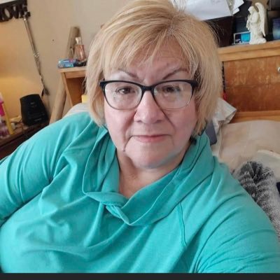 Sugar momma looking for someone to have around