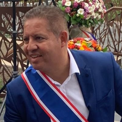 Président du Pôle Écologiste Région IDF
Conseiller Municipal@VilleSaintDenis/
Président du groupe des élus EELV/Citoyens @PlaineCommune