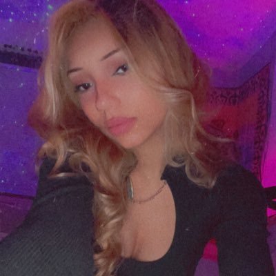 naagelys's profile picture. ig~ @ nagelyys