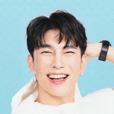 nat_zaza26's profile picture. ซัพพอร์ต : @Mewsuppsit 🐼☀️
{ฟอลมาฟอลกลับ} ❤❤
#mewsuppasit