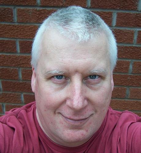 Hi, my name is Roscoe. I escaped the giant, corporate hampster wheel in March 2009. I'm interested in property investment and internet marketing. Friend me at: