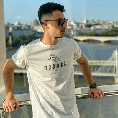 JuniIso's profile picture. Alx__for_everything